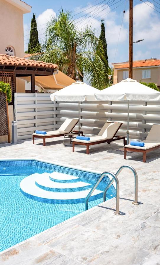 Bungalow Mikaella By Ezoria Villas Coral Bay Bagian luar foto