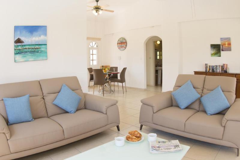 Bungalow Mikaella By Ezoria Villas Coral Bay Bagian luar foto